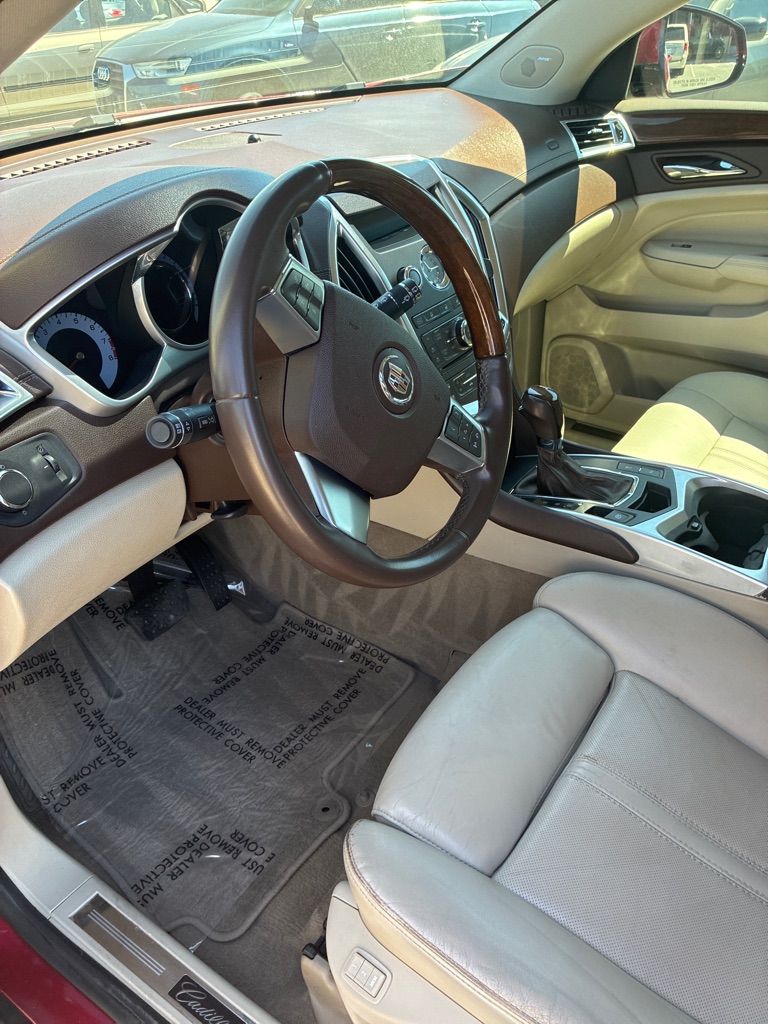Photo 16 of this CADILLAC SRX