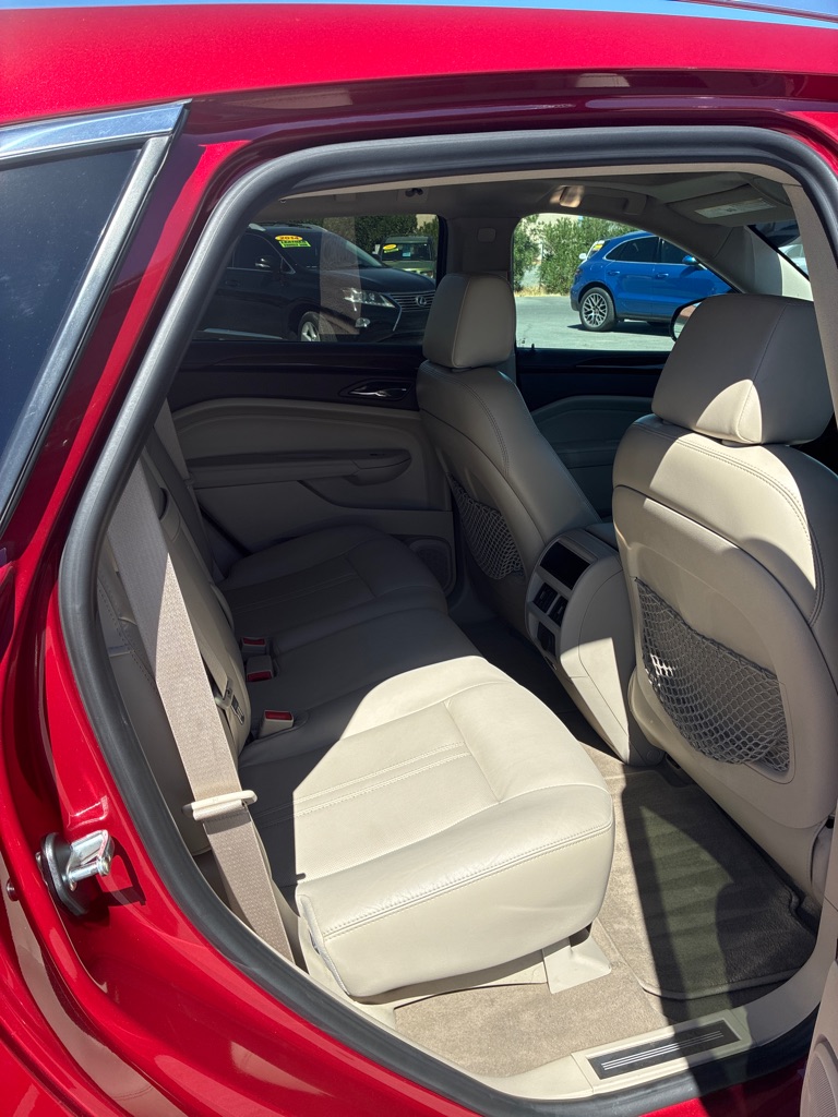 Photo 11 of this CADILLAC SRX