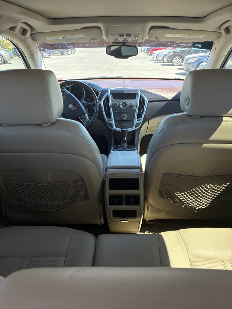 Photo 10 of this CADILLAC SRX