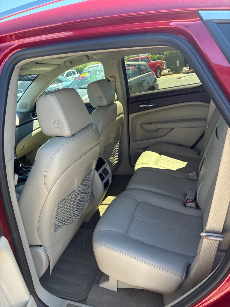 Photo 13 of this CADILLAC SRX