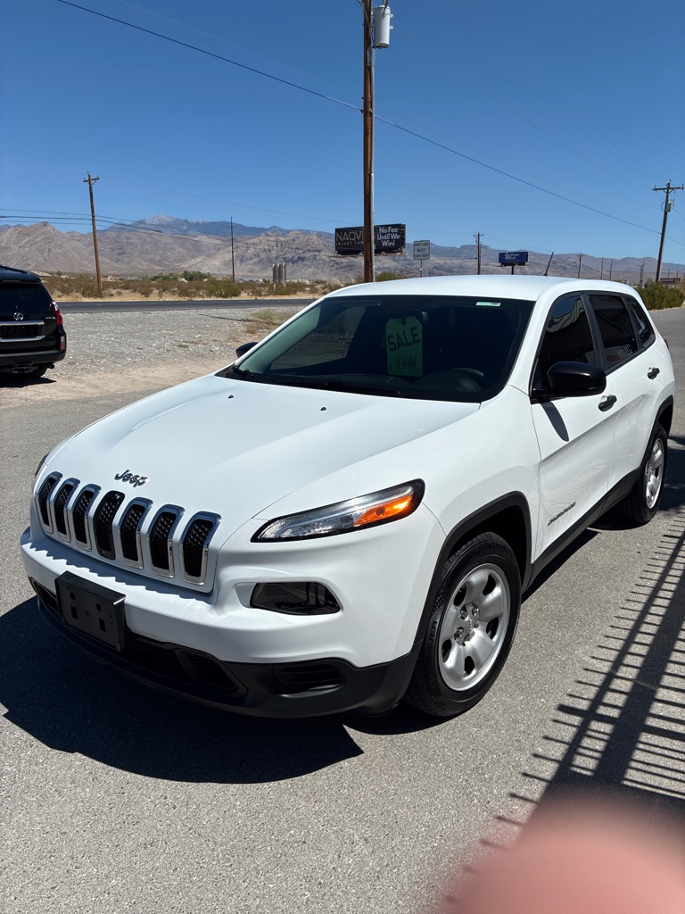 Photo 9 of this JEEP CHEROKEE