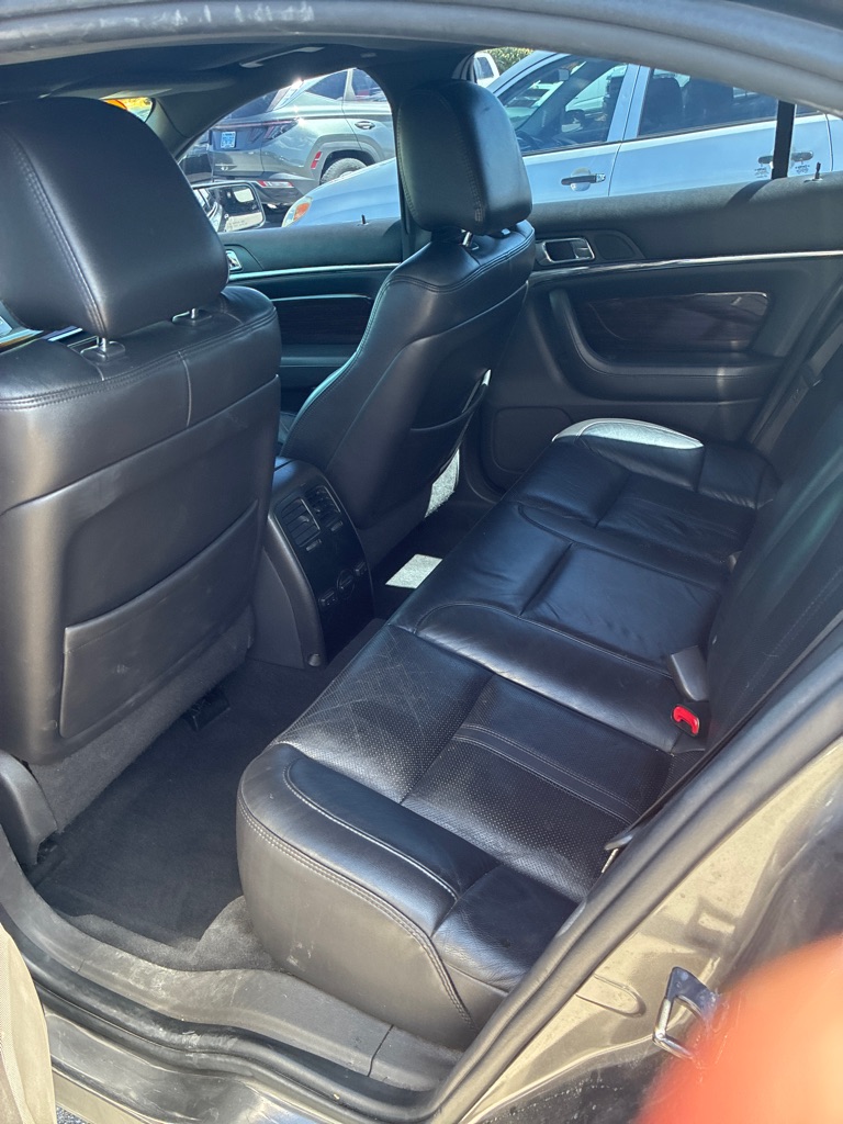 Photo 9 of this LINCOLN MKS
