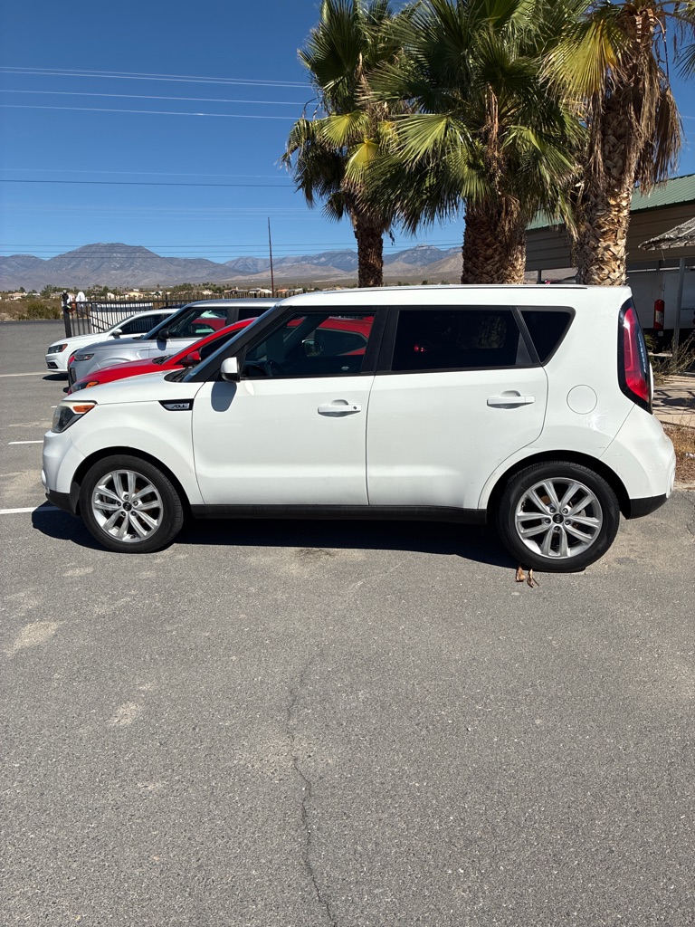 Photo 11 of this KIA SOUL