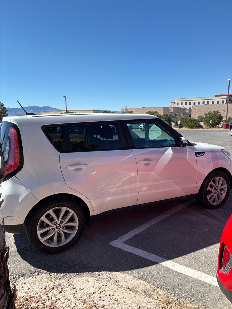 Photo 12 of this KIA SOUL