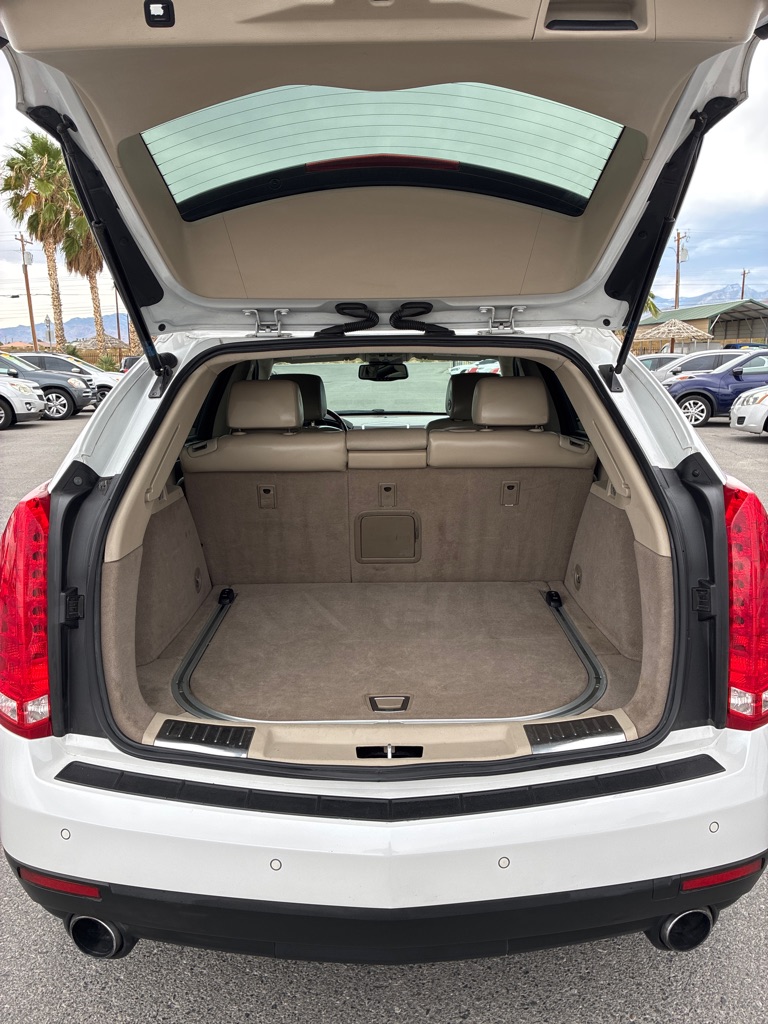 Photo 4 of this CADILLAC SRX