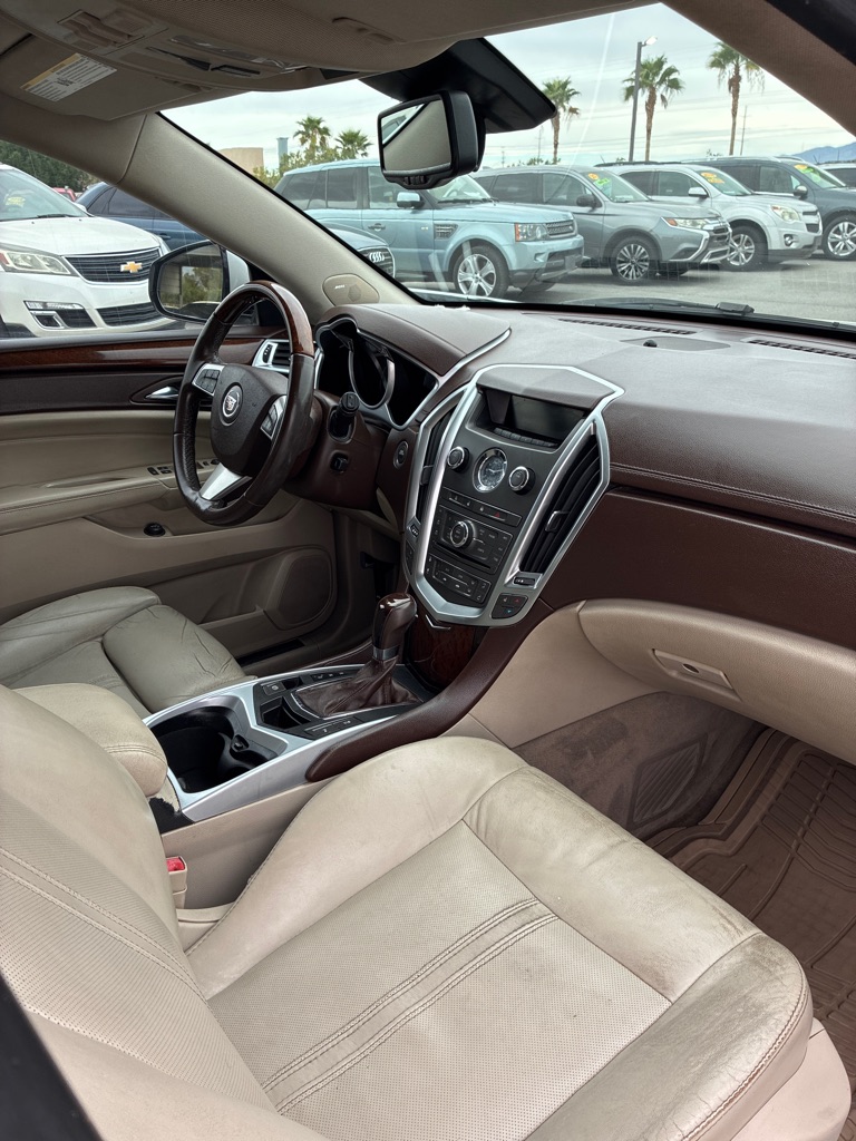 Photo 10 of this CADILLAC SRX