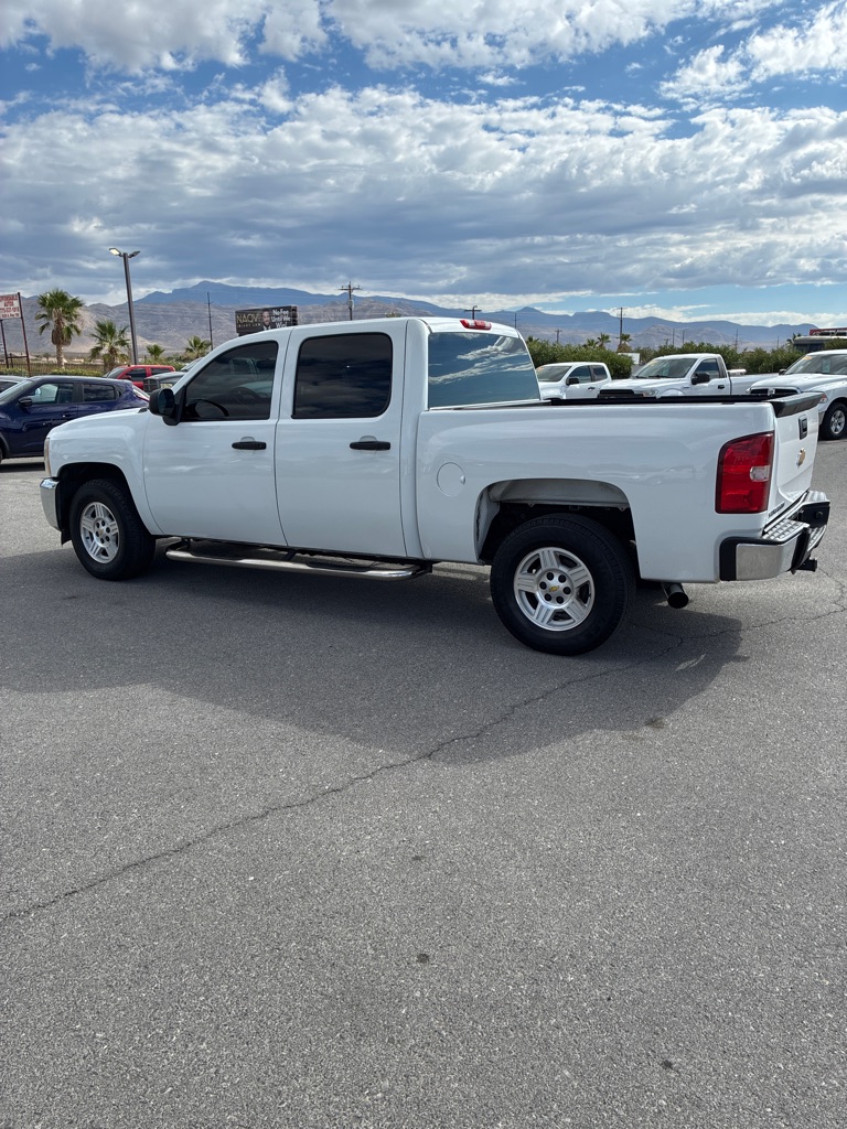 Photo 8 of this CHEVROLET SILVERADO 1500