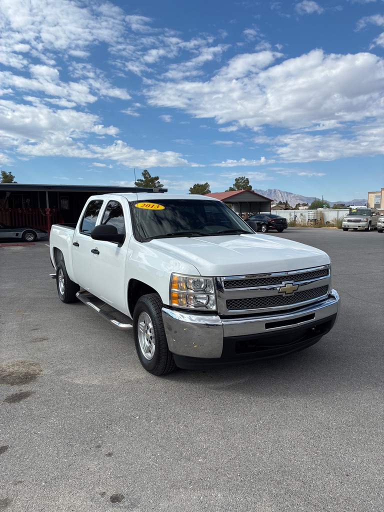 Photo 2 of this CHEVROLET SILVERADO 1500