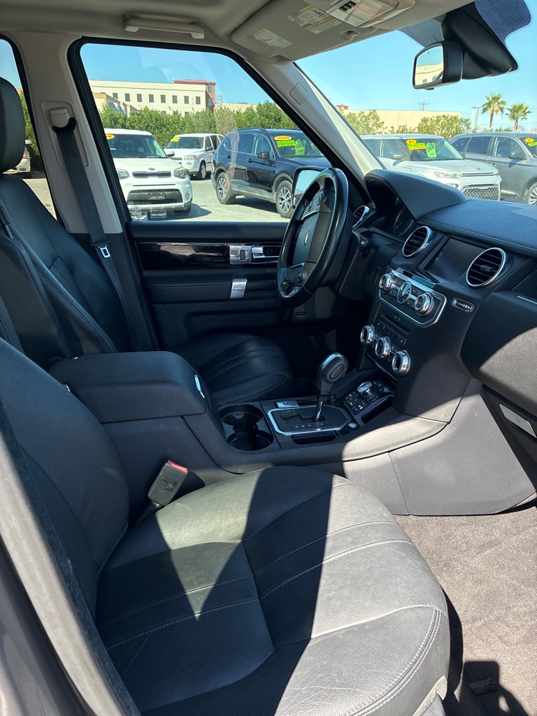 Photo 13 of this LAND ROVER LR4