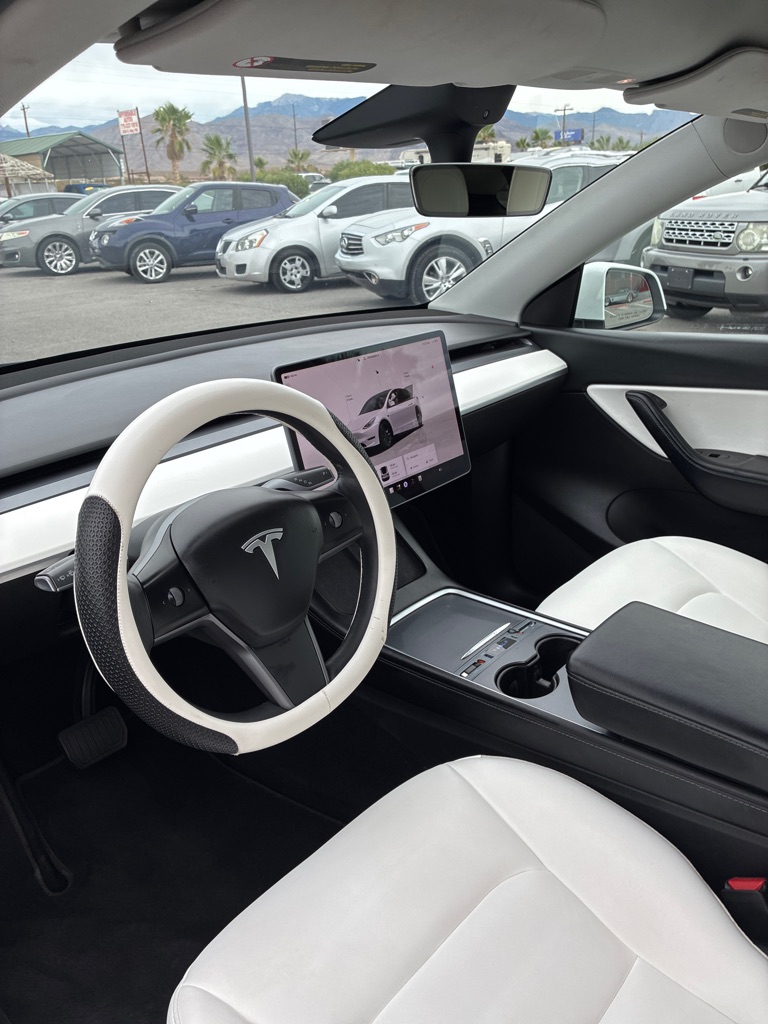 Photo 12 of this TESLA MODEL Y
