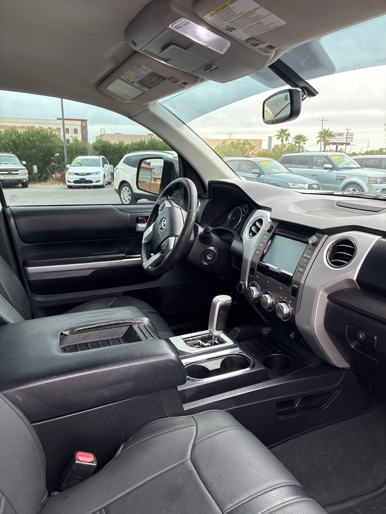 Photo 11 of this TOYOTA TUNDRA