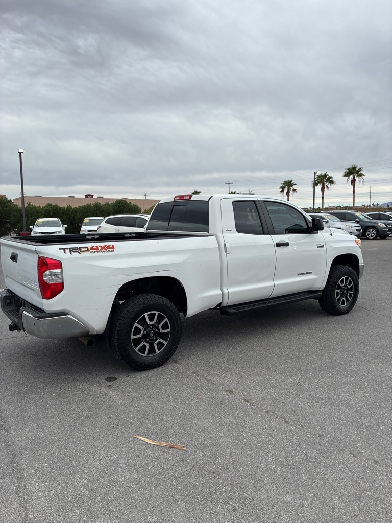 Photo 8 of this TOYOTA TUNDRA