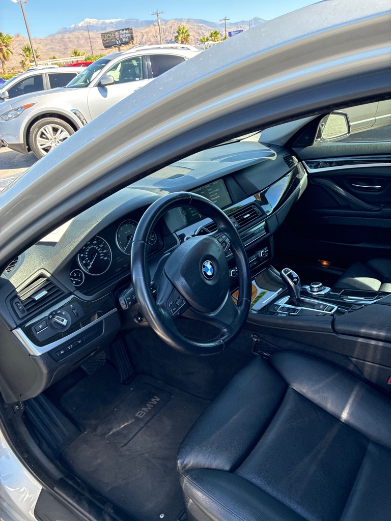 Photo 10 of this BMW 550