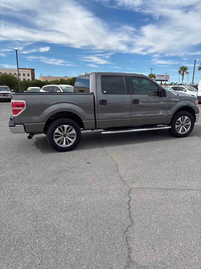Photo 6 of this FORD F150