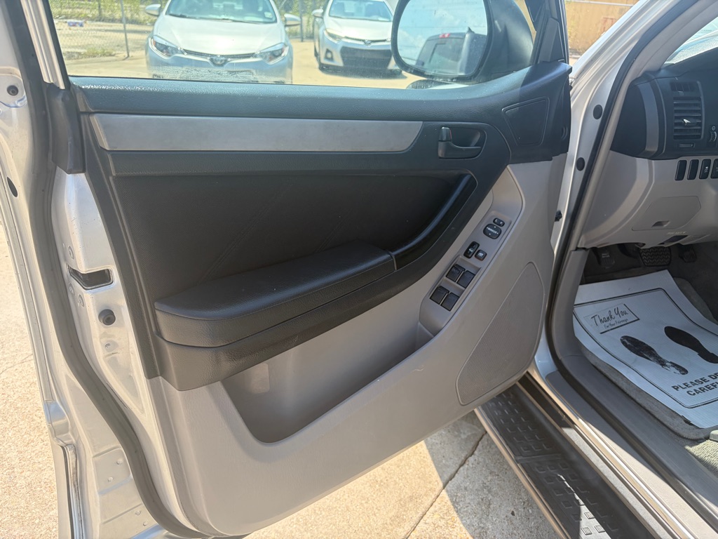 Photo 9 of this TOYOTA 4RUNNER