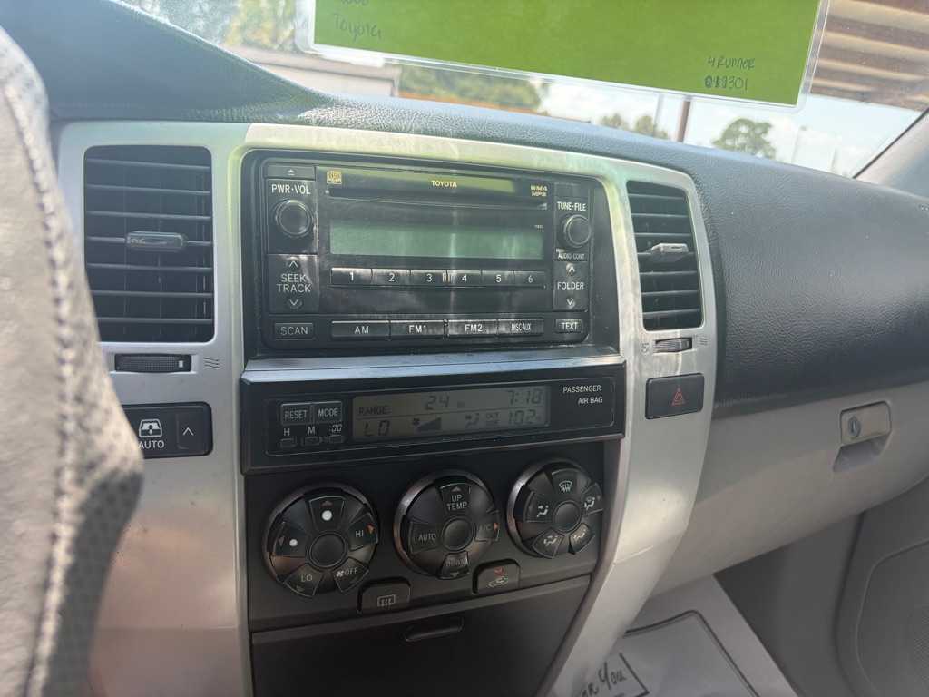 Photo 10 of this TOYOTA 4RUNNER