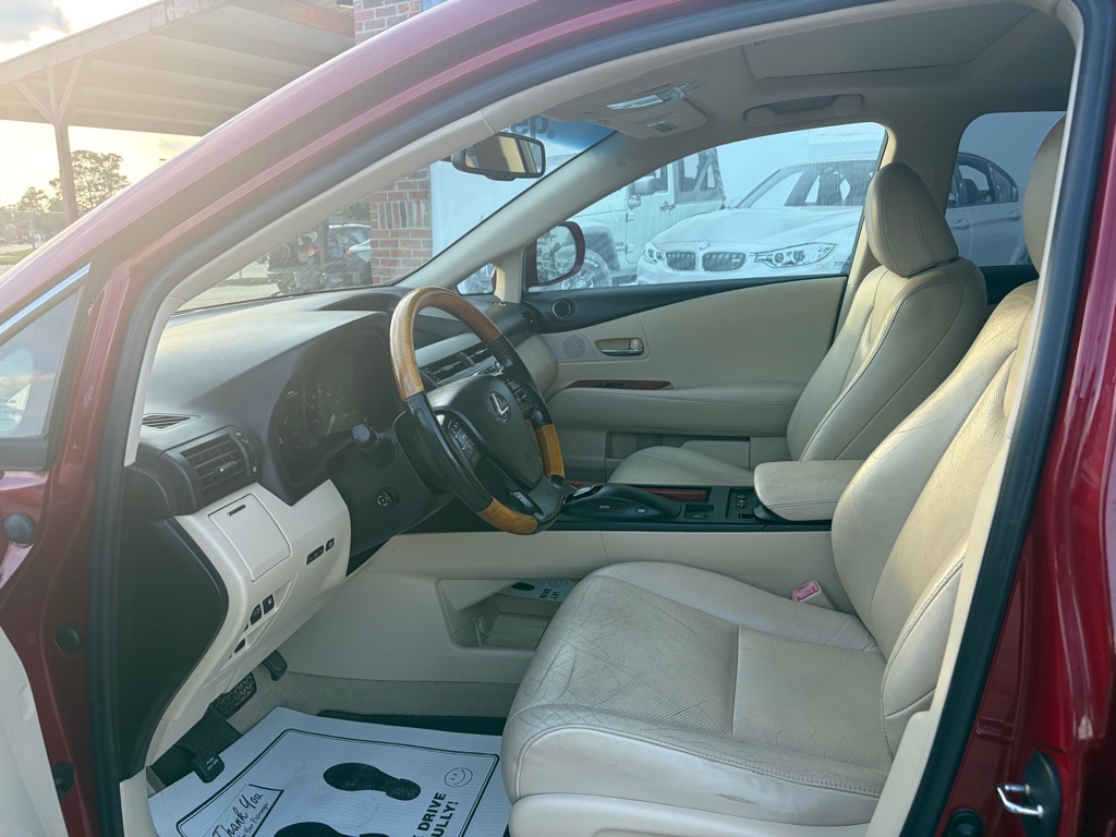 Photo 6 of this LEXUS RX