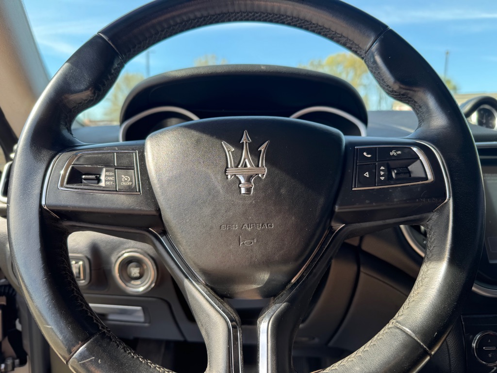 Photo 9 of this MASERATI GHIBLI
