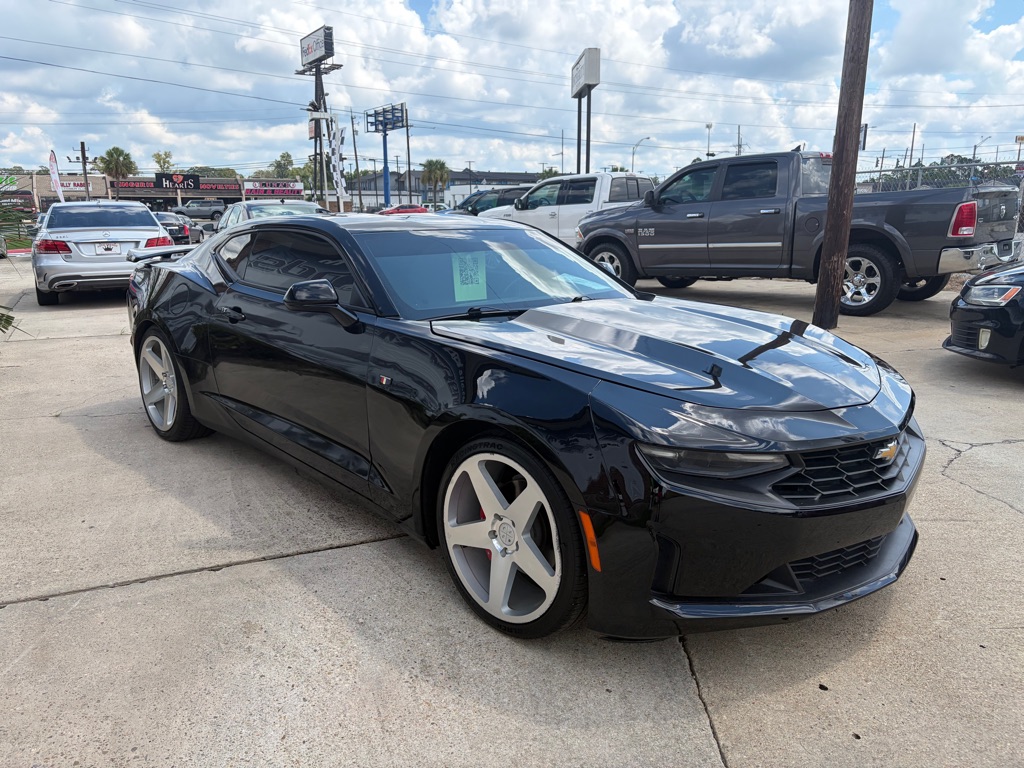 Photo 3 of this CHEVROLET CAMARO