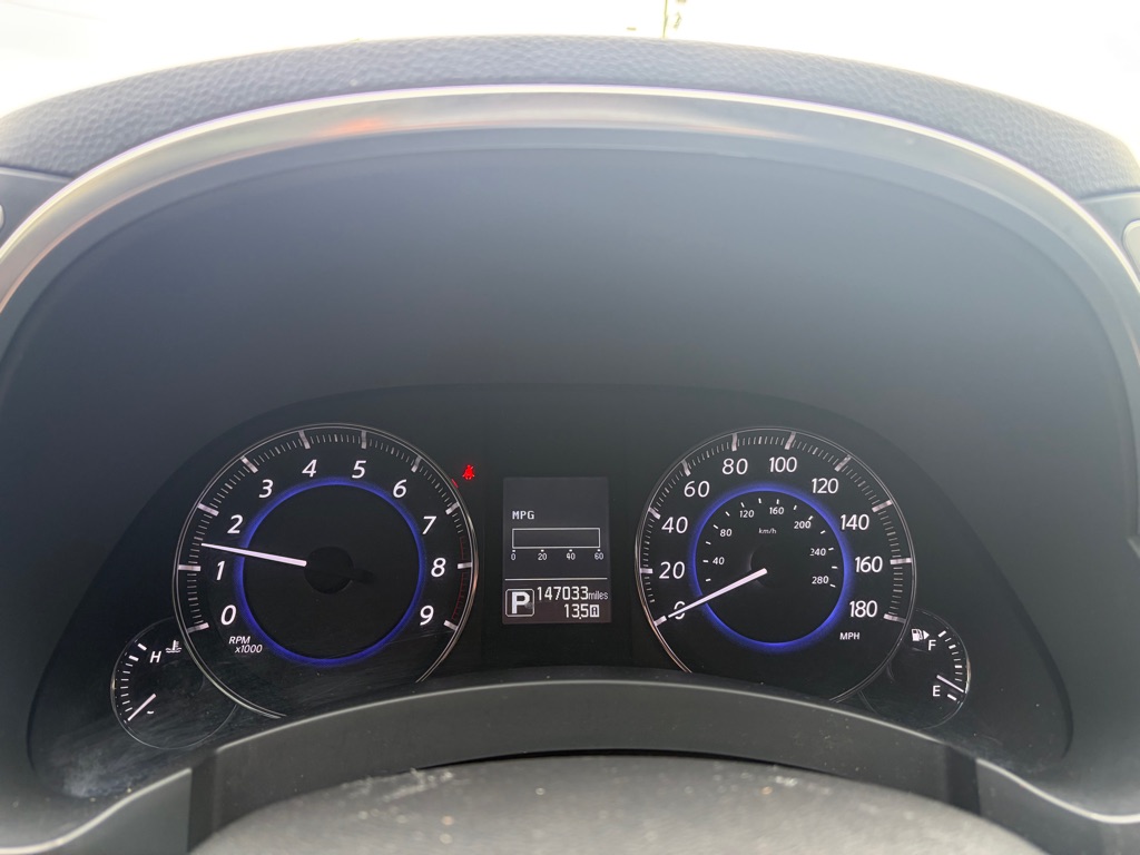 Photo 10 of this INFINITI QX70