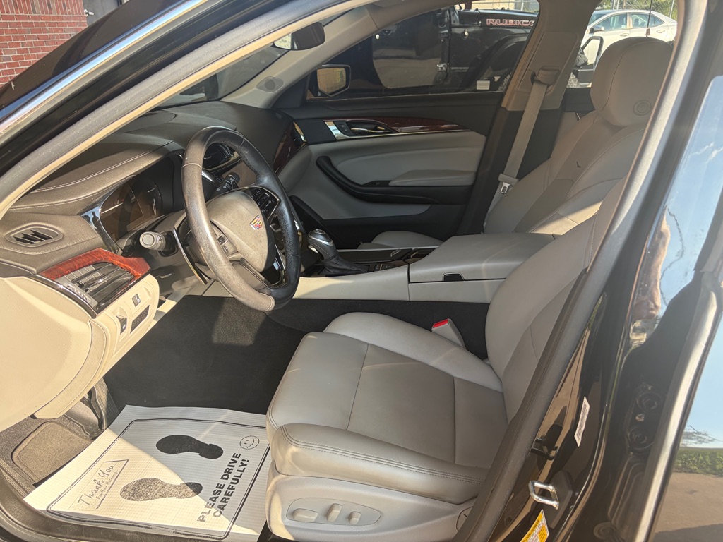 Photo 8 of this CADILLAC CTS