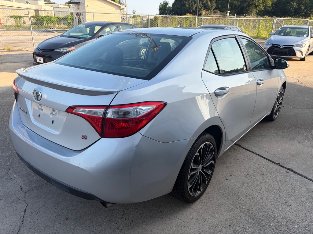 Photo 6 of this TOYOTA COROLLA