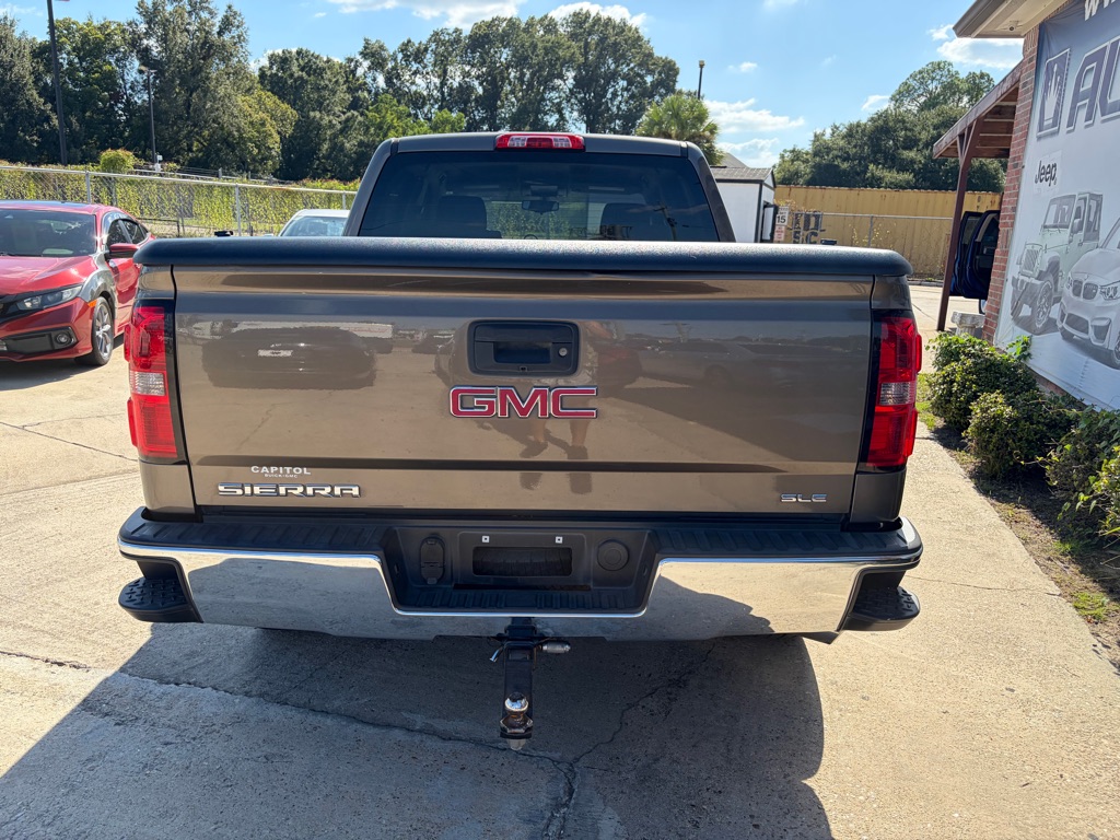 Photo 4 of this GMC SIERRA