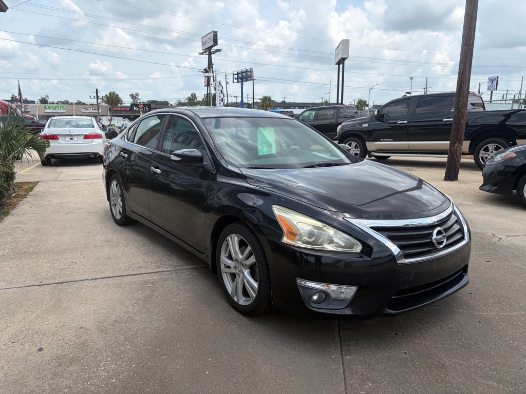 Photo 3 of this NISSAN ALTIMA