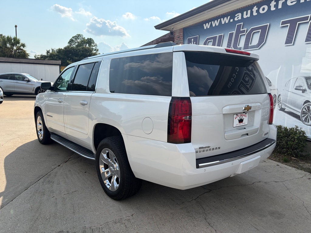 Photo 5 of this CHEVROLET SUBURBAN