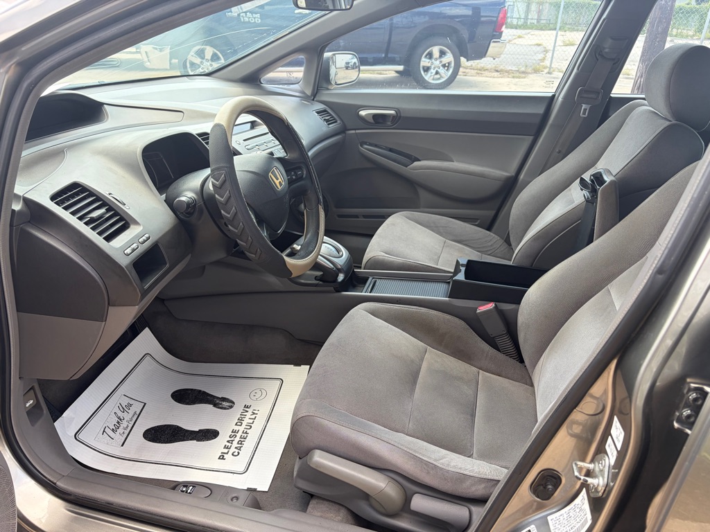 Photo 7 of this HONDA CIVIC