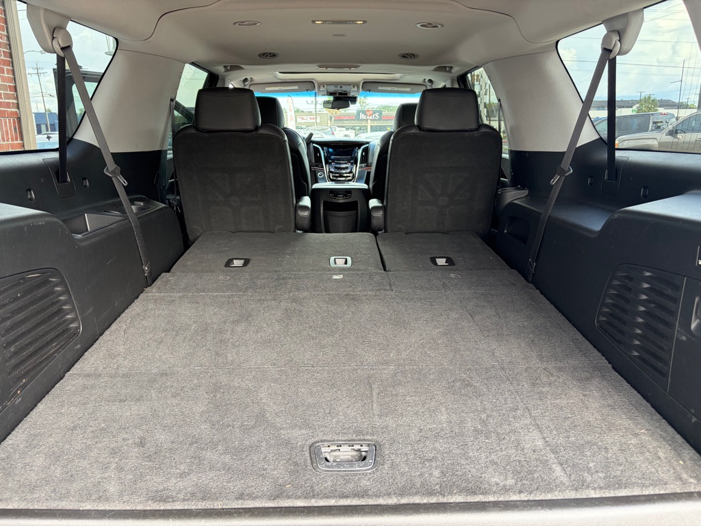 Photo 13 of this CADILLAC ESCALADE