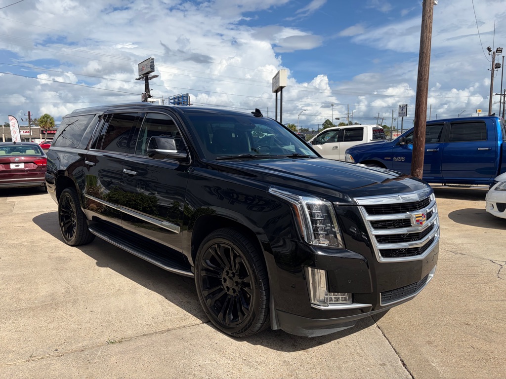 Photo 3 of this CADILLAC ESCALADE