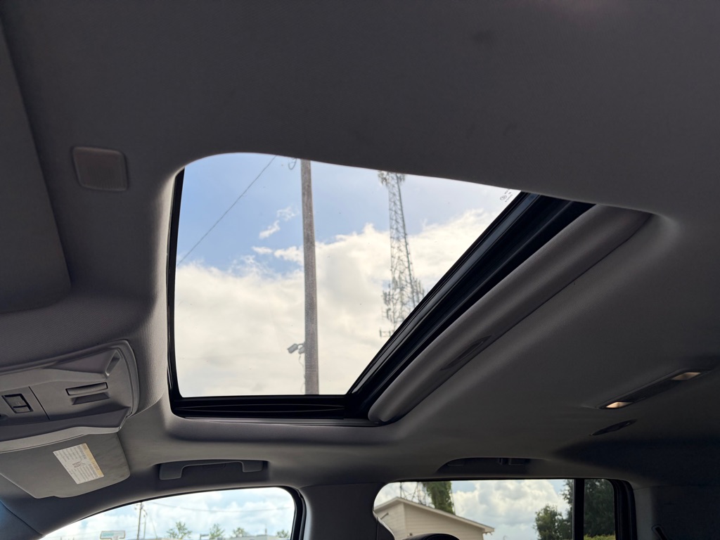 Photo 10 of this CADILLAC ESCALADE