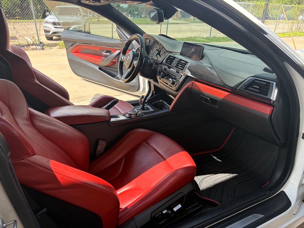 Photo 12 of this BMW M4