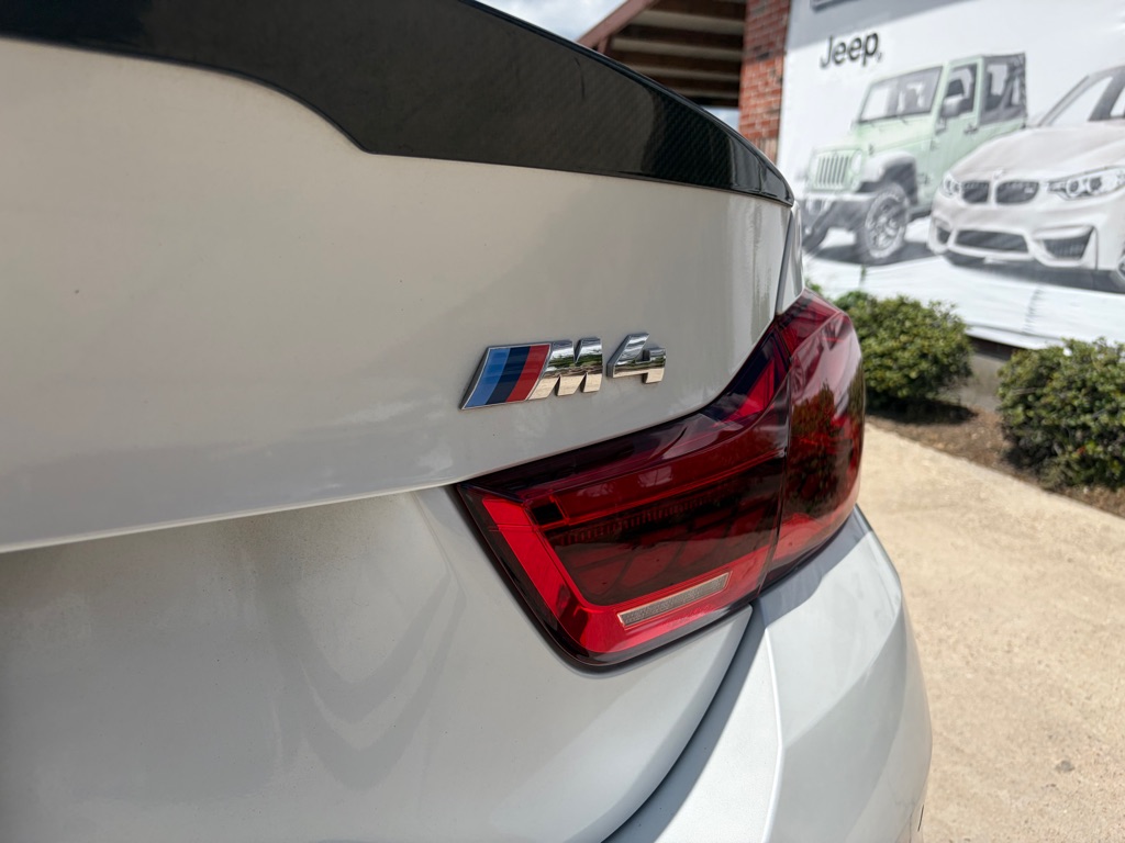 Photo 8 of this BMW M4