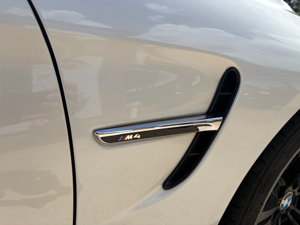Photo 9 of this BMW M4