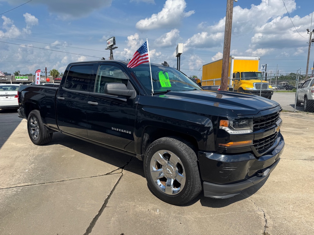 Photo 3 of this CHEVROLET SILVERADO 1500