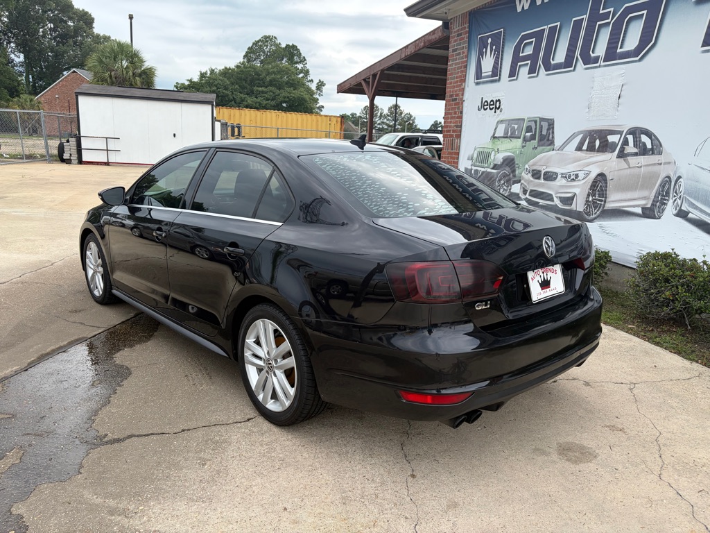 Photo 5 of this VOLKSWAGEN JETTA