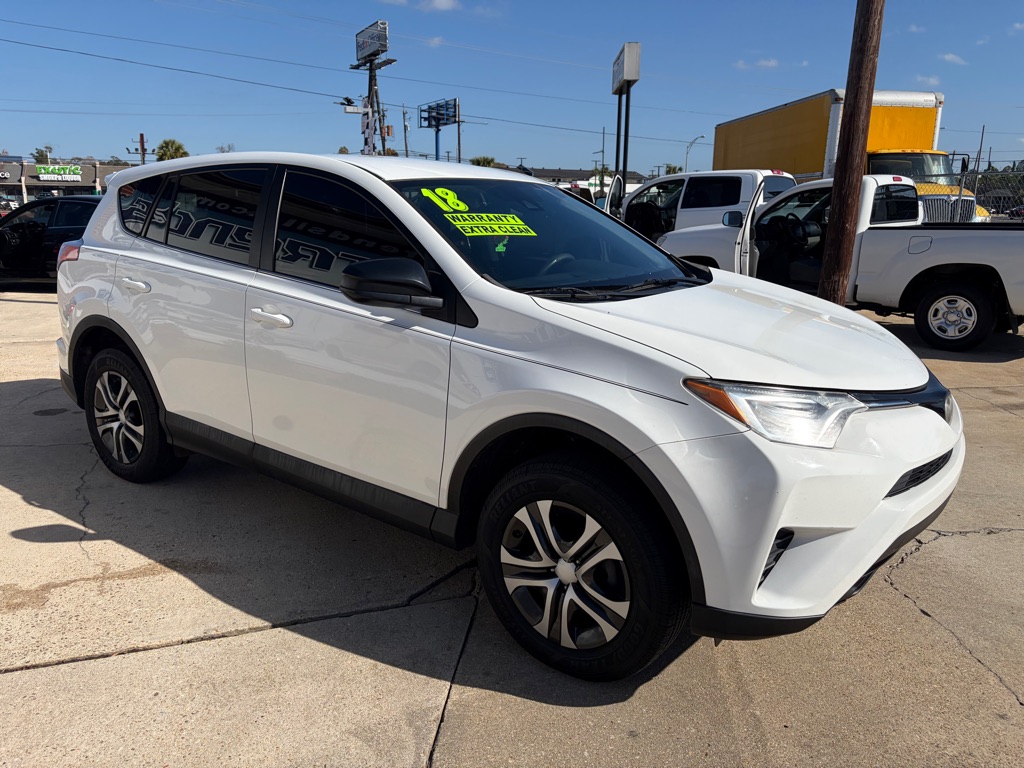 Photo 3 of this TOYOTA RAV4
