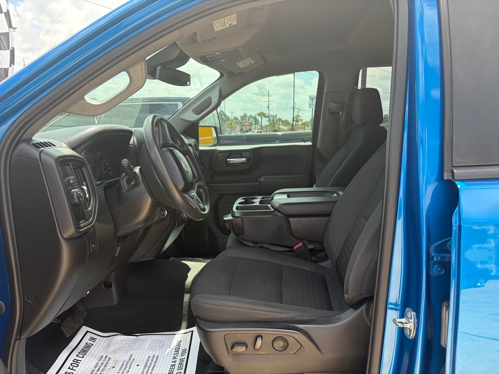 Photo 7 of this CHEVROLET SILVERADO 1500