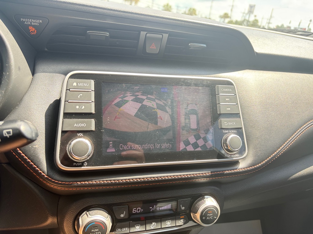 Photo 11 of this NISSAN KICKS
