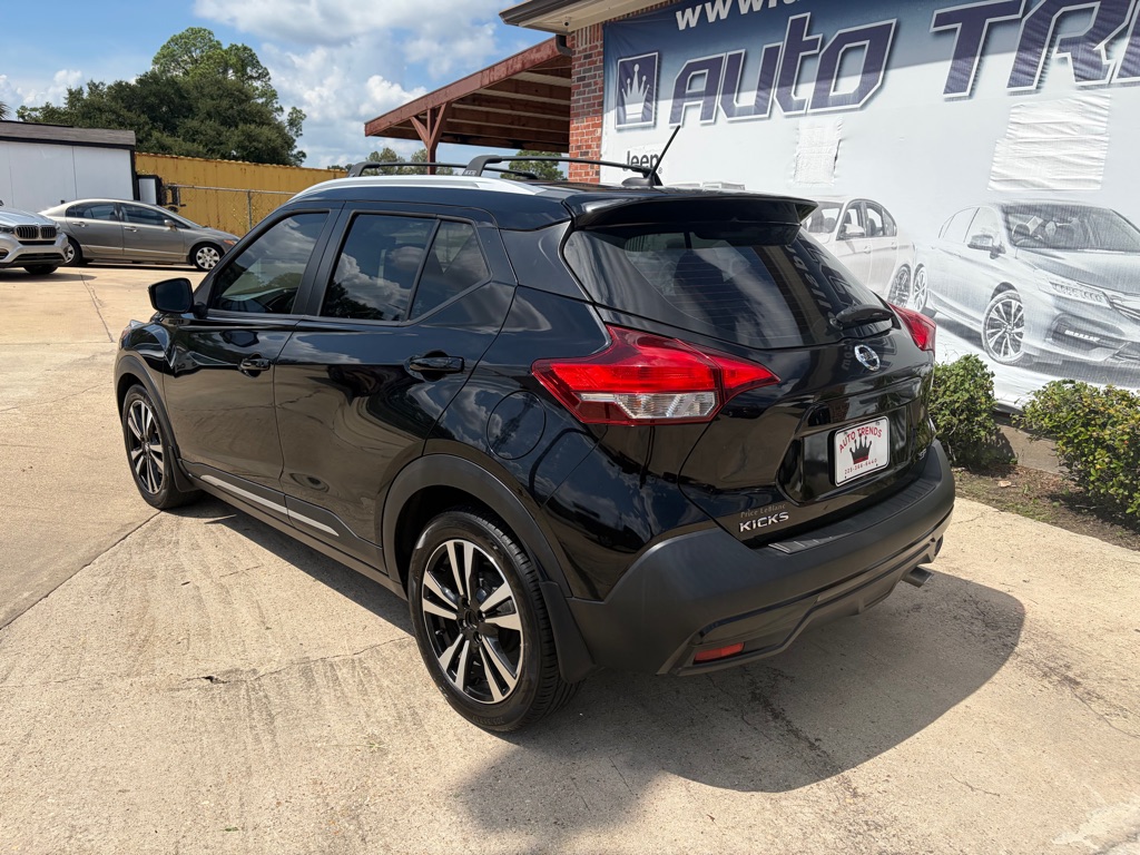 Photo 5 of this NISSAN KICKS