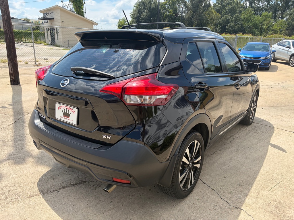 Photo 6 of this NISSAN KICKS