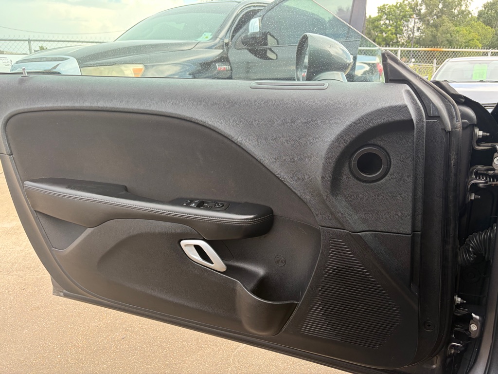 Photo 11 of this DODGE CHALLENGER