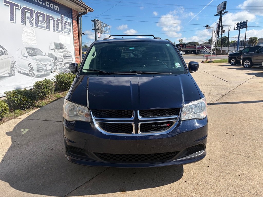 Photo 2 of this DODGE GRAND CARAVAN