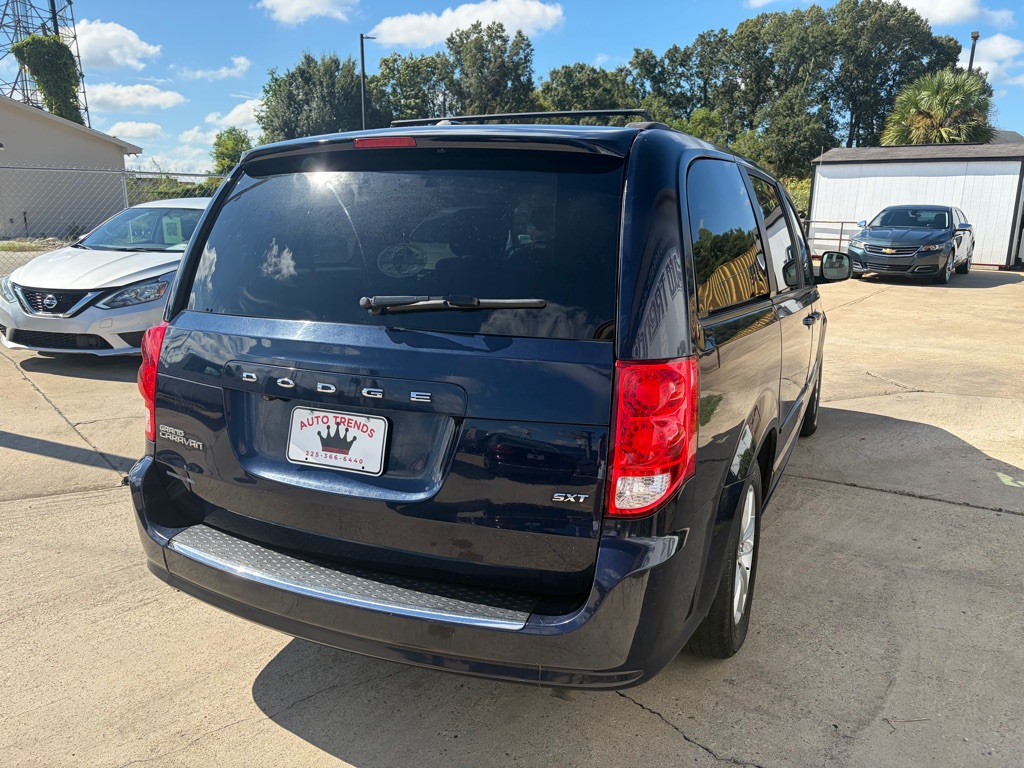 Photo 4 of this DODGE GRAND CARAVAN
