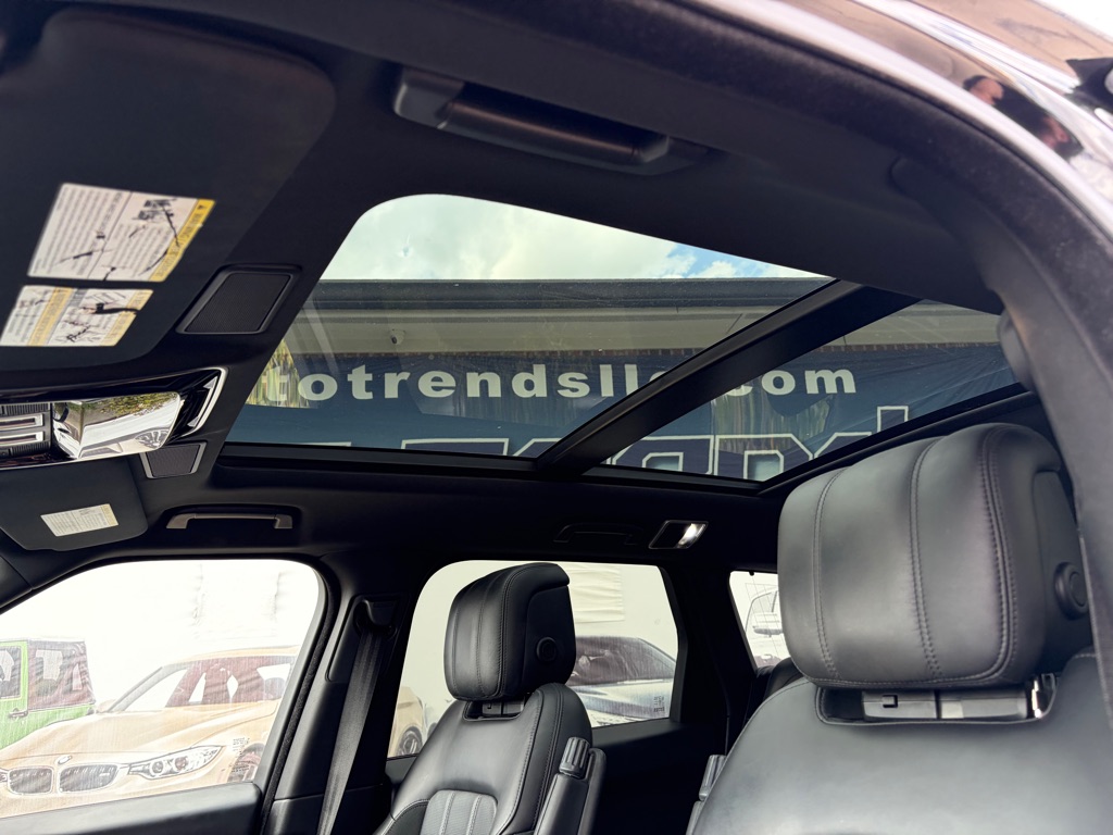 Photo 7 of this LAND ROVER RANGE ROVER SPO