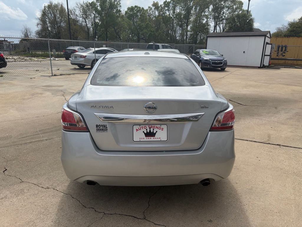 Photo 4 of this NISSAN ALTIMA