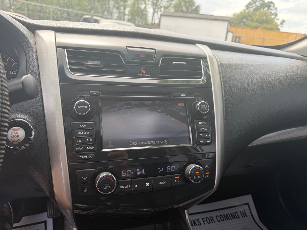 Photo 6 of this NISSAN ALTIMA