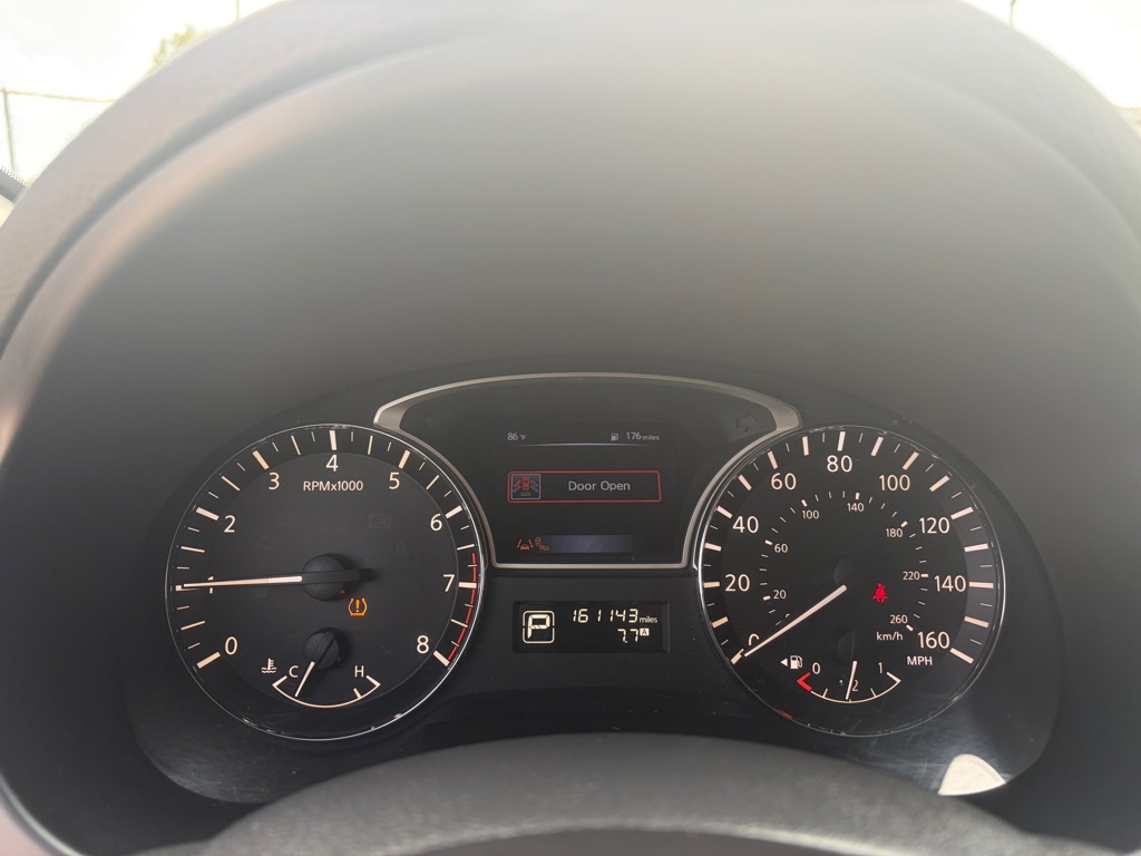 Photo 7 of this NISSAN ALTIMA